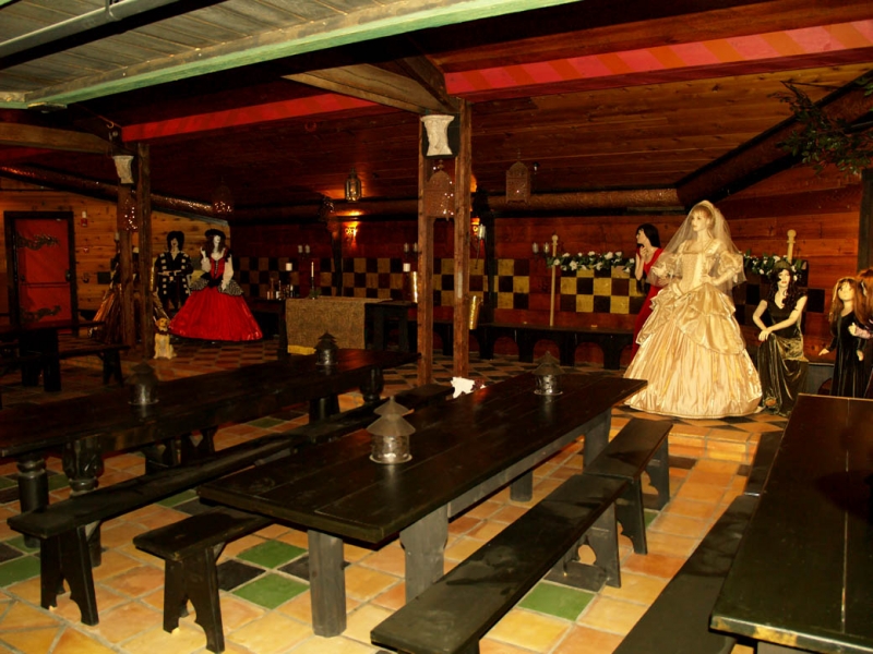 Moresca Hall 5